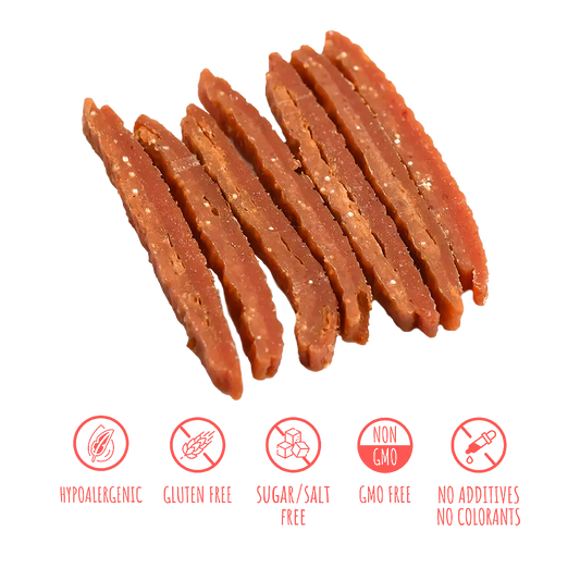 Recompense pentru câini MAVSY, carpaccio din carne de iepure si rata coapta in sos de merisoare, 100 g, produs în utilizare