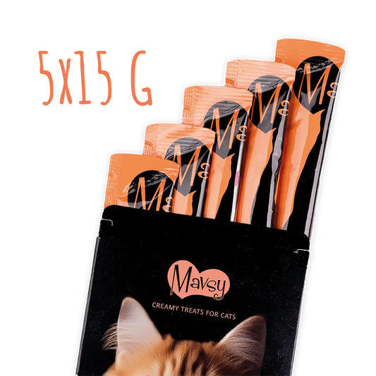 Recompense pentru pisici MAVSY, cremoase de lings cu somon cu scoici si caviar rosu pentru pisici, 75 g, produs în utilizare